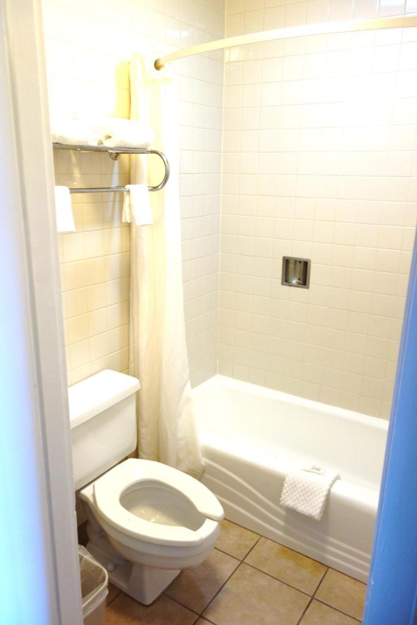 Vip Inn And Suites 헌츠빌 외부 사진